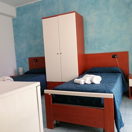 Megaron Hotel Pozzallo Kültér fotó