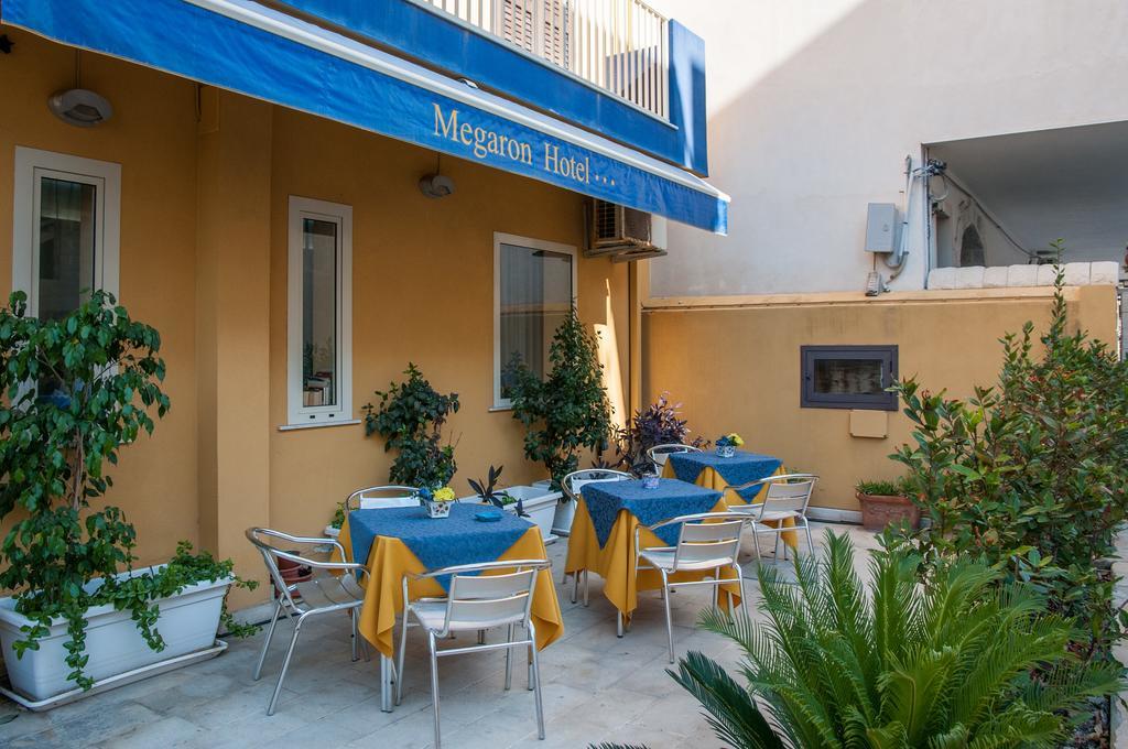 Megaron Hotel Pozzallo Kültér fotó