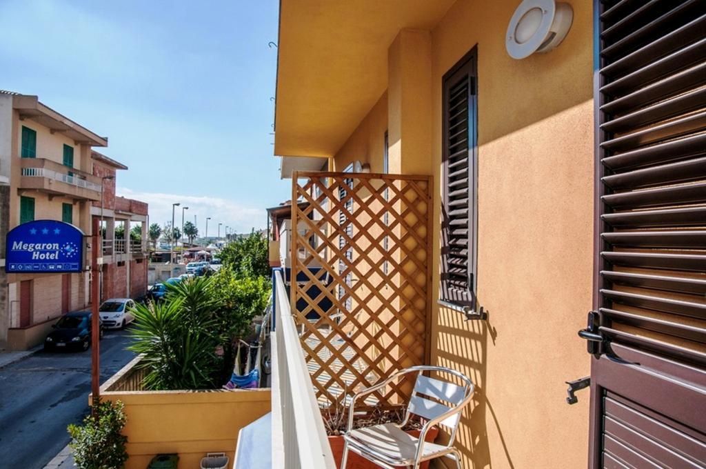 Megaron Hotel Pozzallo Kültér fotó